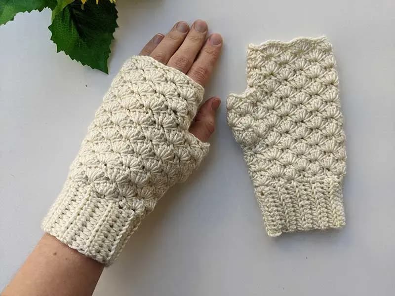 Gloves 11